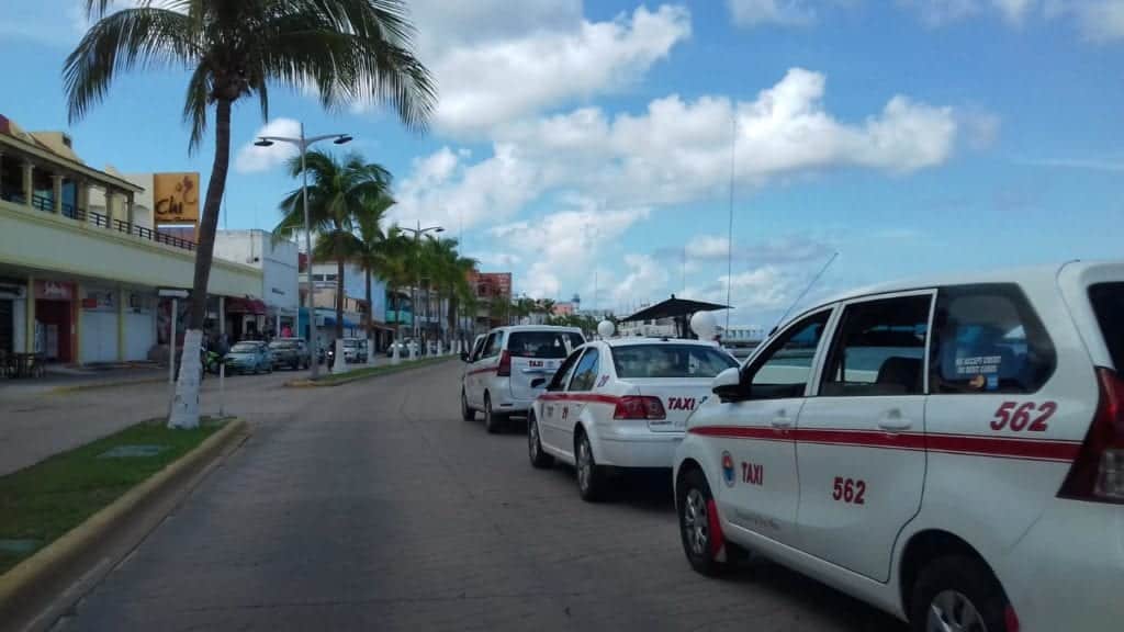 Preparan taxistas de Cozumel protocolos para recibir a cruceros en noviembre