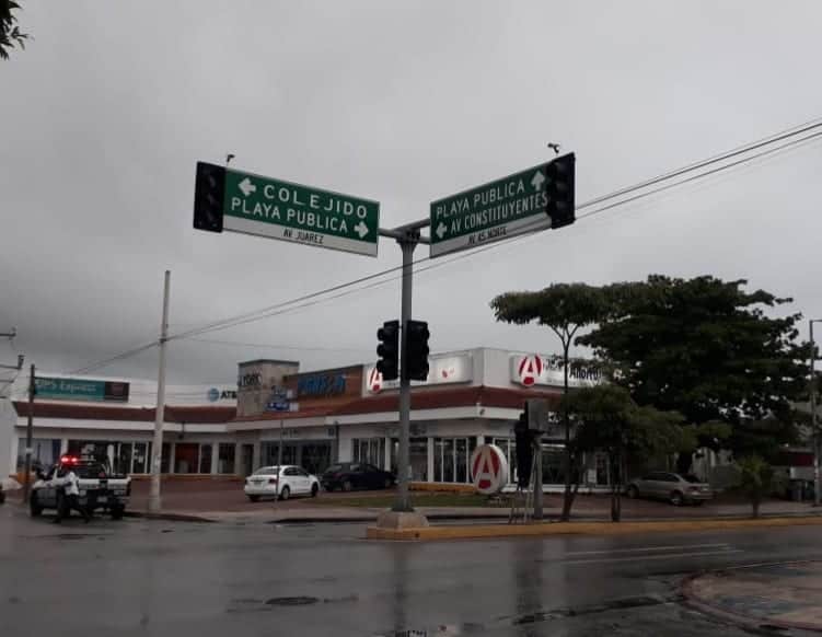 Tras paso de "Delta", reactivan semáforos en Playa del Carmen