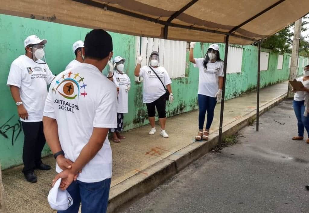 Supervisan proyecto de “Piso Firme” en Puerto Morelos