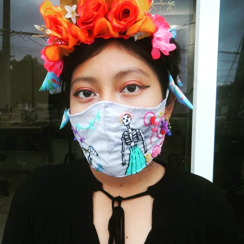 ¡Creatividad mexicana! Decoran cubrebocas con ingenio y ganan concurso de Tomza