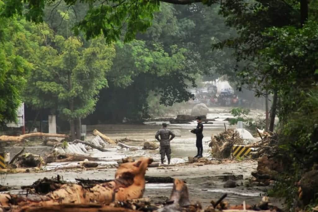 FOTOS: Más de 150 muertos y 81 mil personas afectadas deja 'Eta' en Guatemala