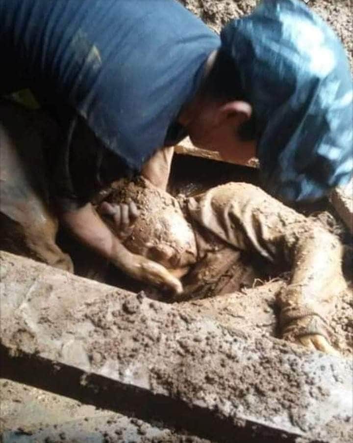 Confirman más de 50 muertos por derrumbes causados por 'Eta' en Guatemala