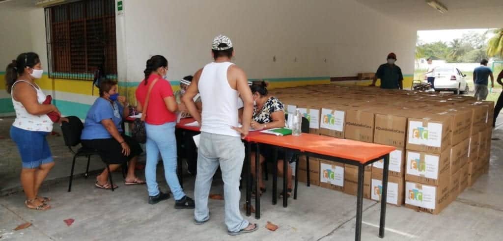 Alumnos de Escuelas de Tiempo Completo recibieron más de 30 mil paquetes alimentarios