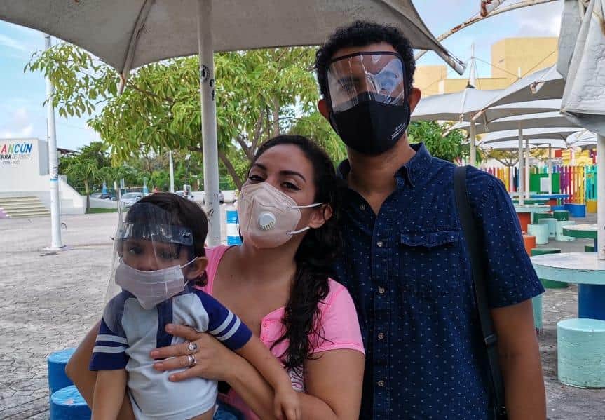 Piden ayuda para salvar al pequeño Leo, cancunense con rara enfermedad genética