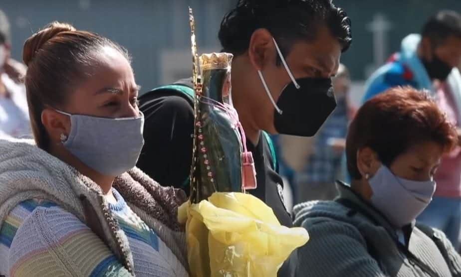 Creyentes se enfrentan al Covid-19 para visitar a la Virgen de Guadalupe