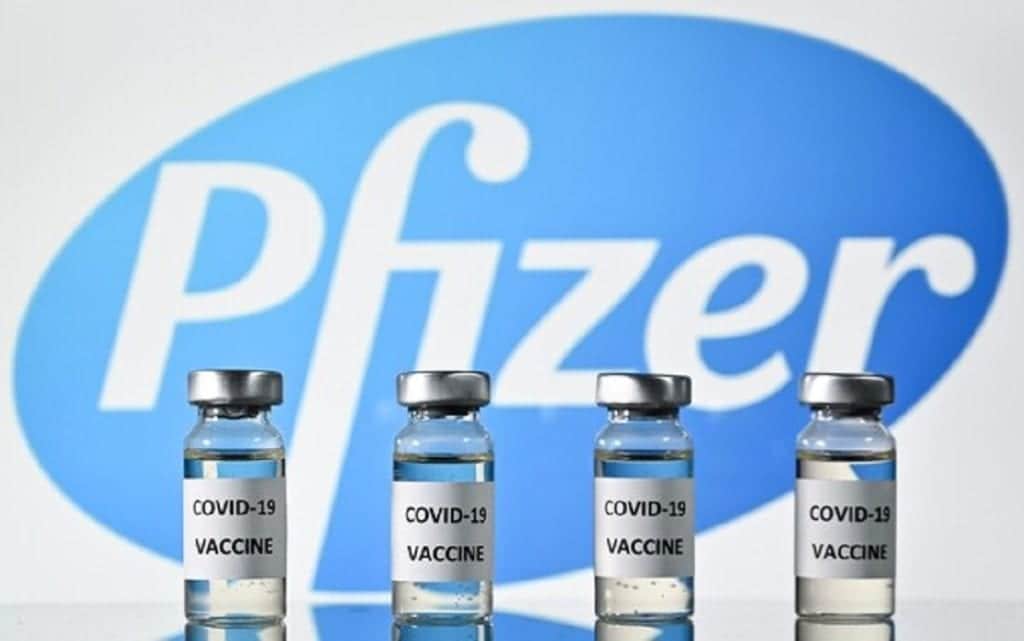 Podría ser necesaria una tercera dosis de vacuna Covid: director de Pfizer