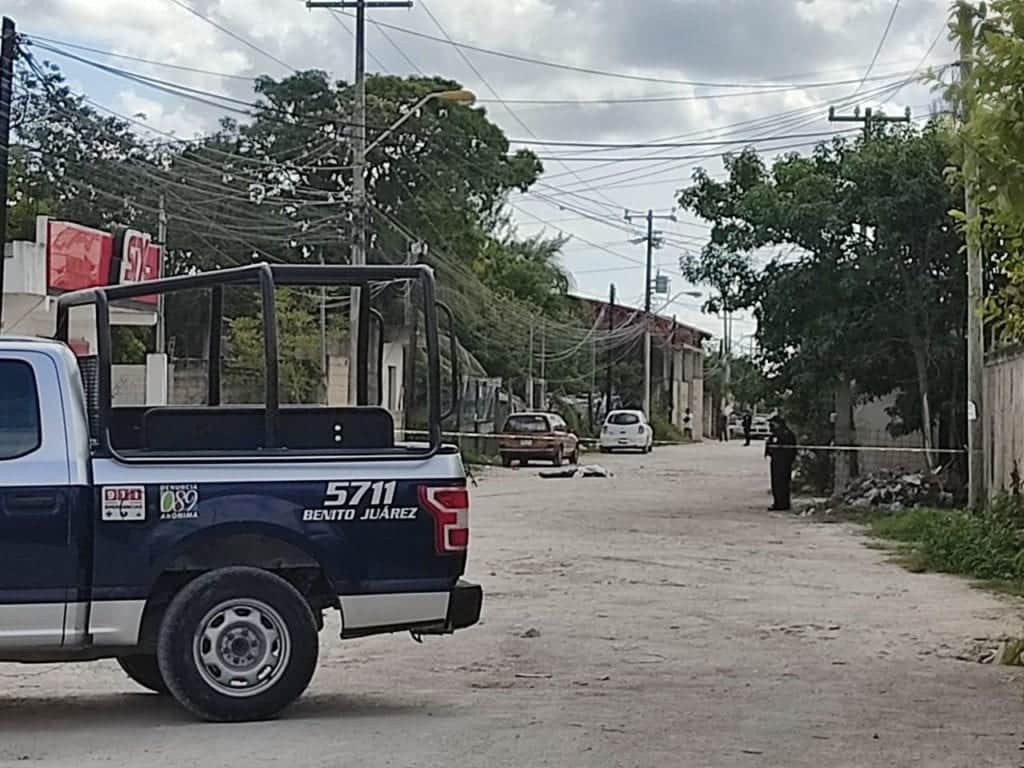 Ejecutan a ciclista en las afueras de Cancún