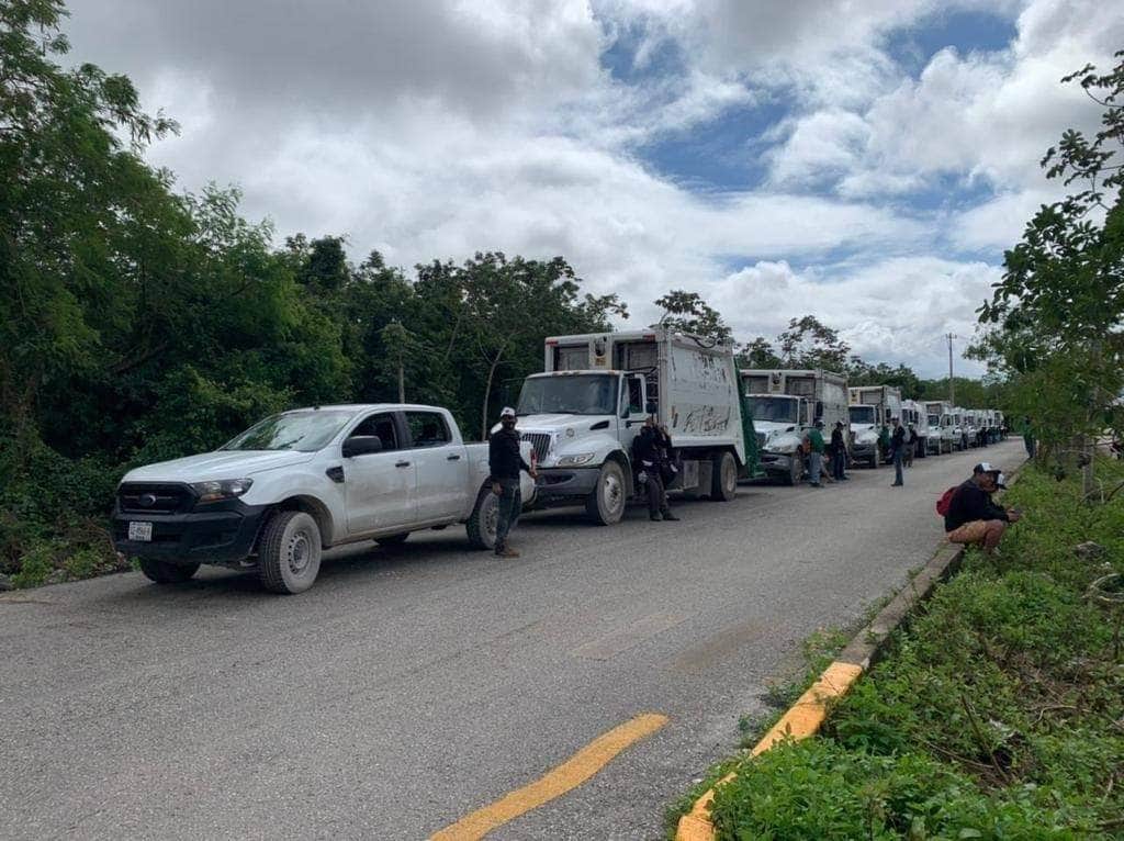 Acude personal del Ayuntamiento a constatar bloqueo al relleno sanitario