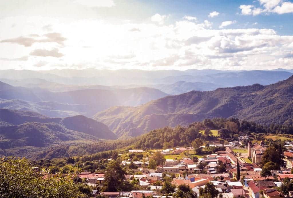 Intensifican medidas para prevenir contagios en la Sierra Norte de Oaxaca