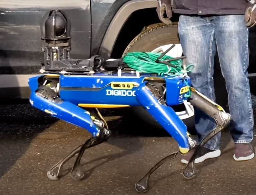 Video: Participa en despliegue policial de la policía de Nueva York un perro robótico