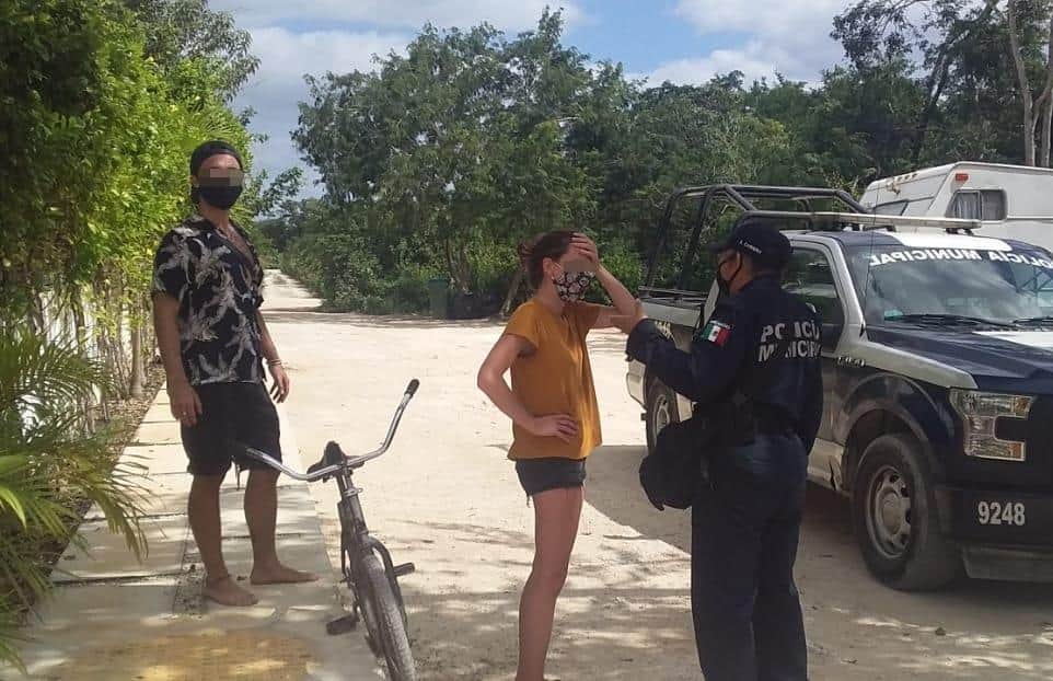 Recuperan artículos robados a turista francesa hospedada en Tulum