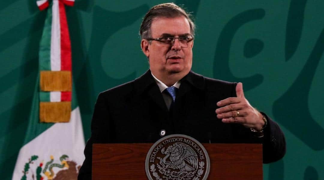 Garantiza Ebrard que pese a todo habrá vacunas de Covid-19 en México