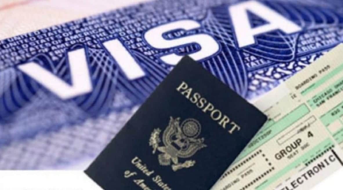 Sin hacer entrevista Estados Unidos renovará visas a mexicanos