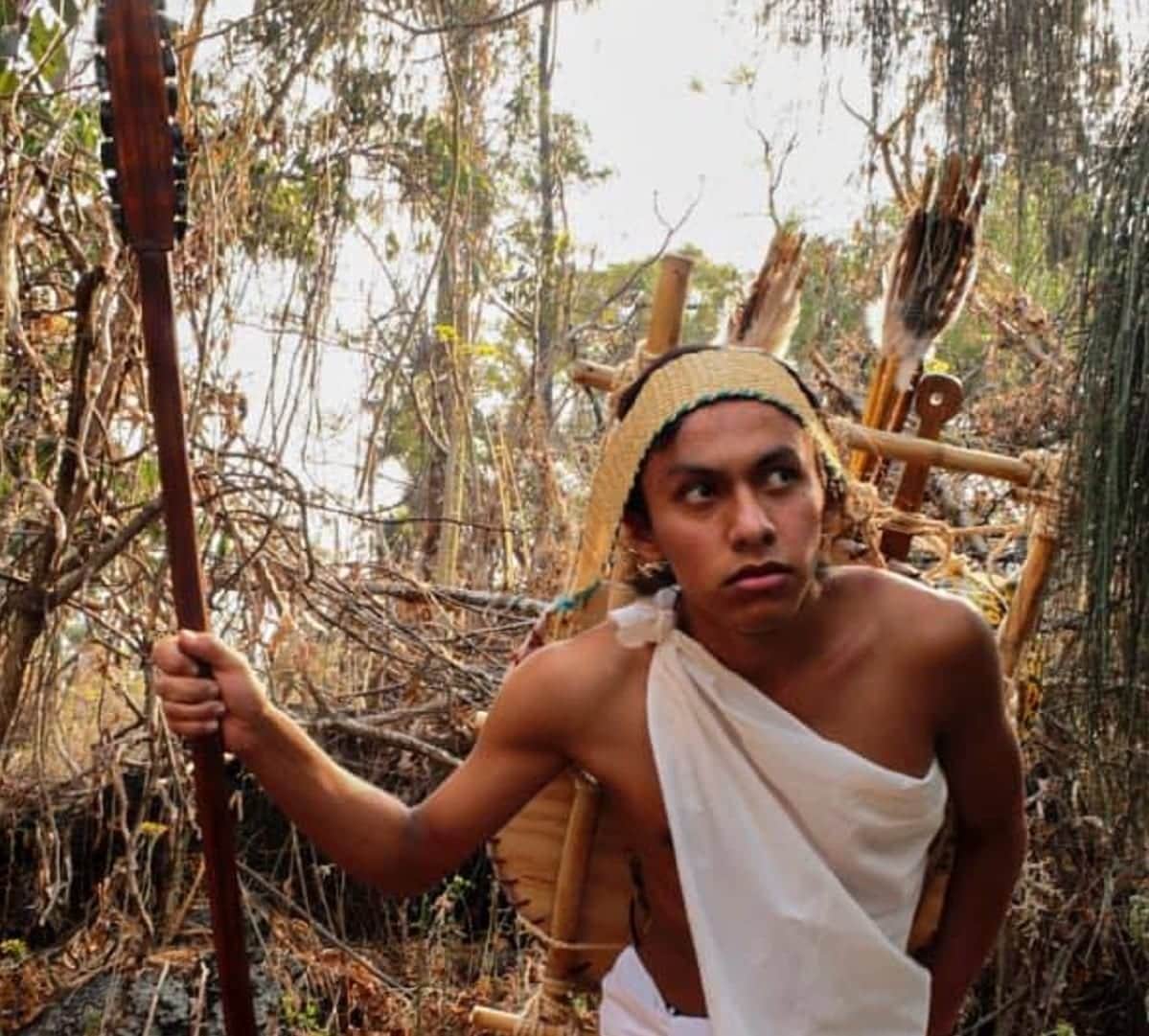 Mexicanos recrean impactantes piezas del arsenal prehispánico