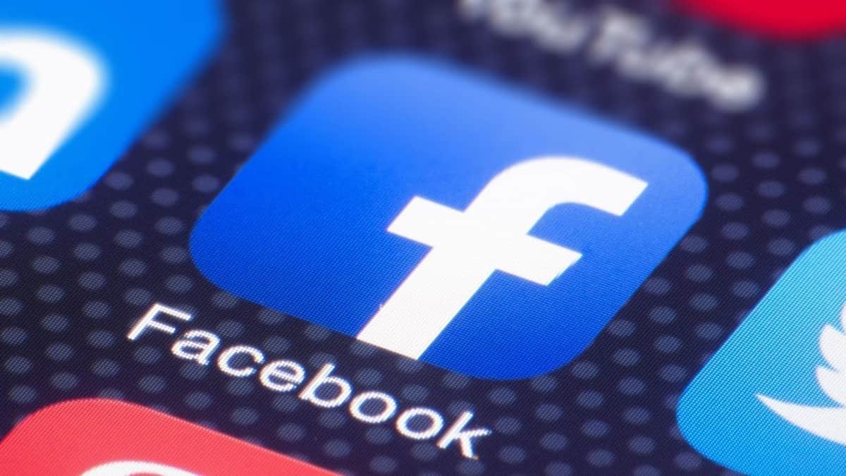 Reportan que datos de más de mil 500 millones de usuarios de Facebook están a la venta en foro de hackers