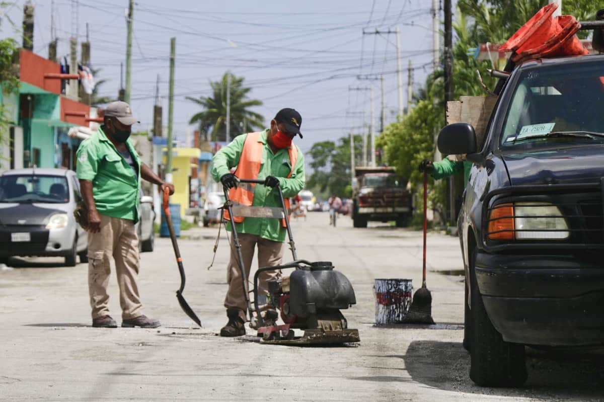 Mantiene gobierno de Pedro Joaquín acciones concretas en vialidades de la isla