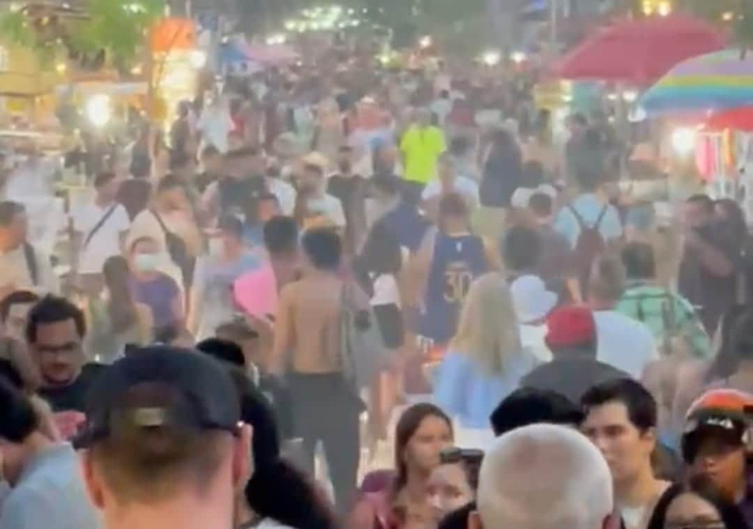 Pese a semáforo naranja, no se respetan medidas sanitarias en la Quinta Avenida