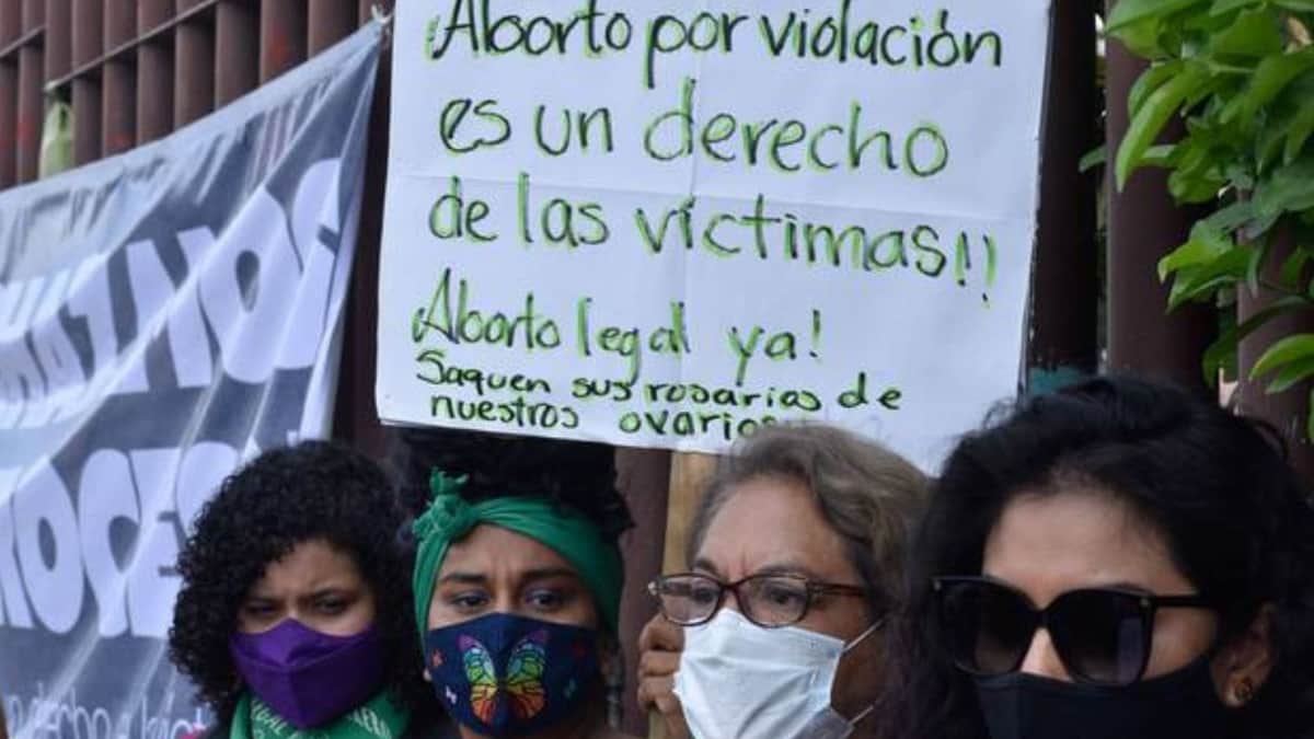 Penalizar el aborto por violación es inconstitucional, declara la SCJN