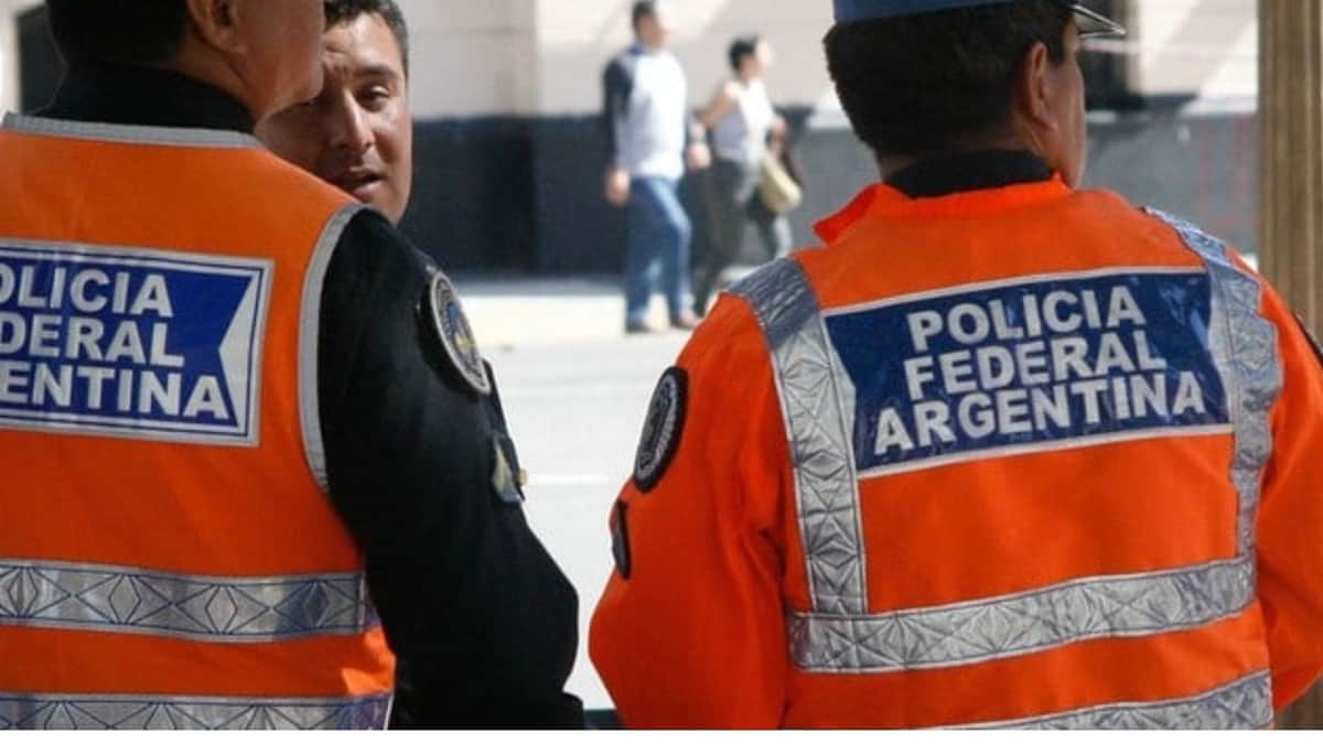 Video: Joven asesina a sus padres porque abusaban de su hermana