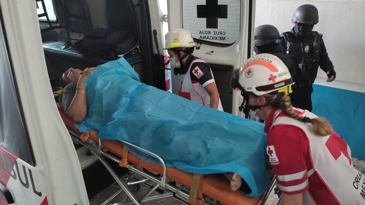 Balean a hombre en el fraccionamiento Villas del Mar de Cancún