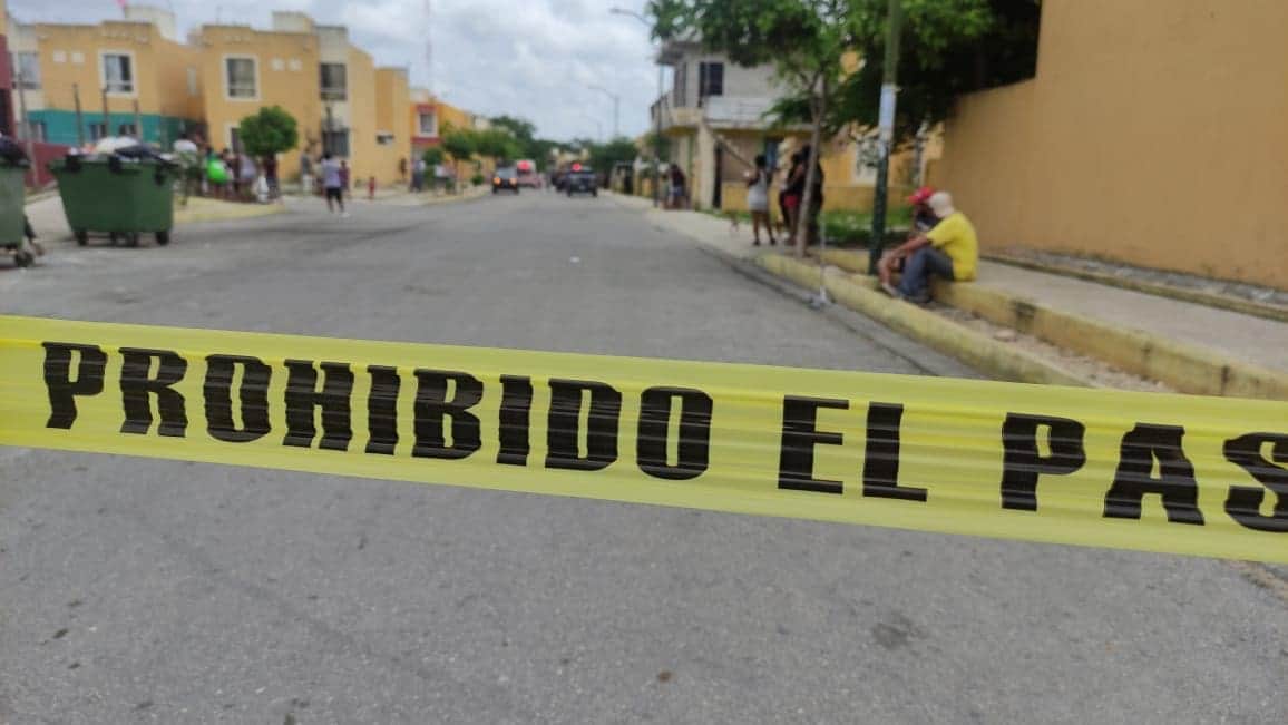 ¡TRAGEDIA EN PLAYA DEL CARMEN! Ejecutan a mujer frente a sus hijos en Villas del Sol, los niños están heridos