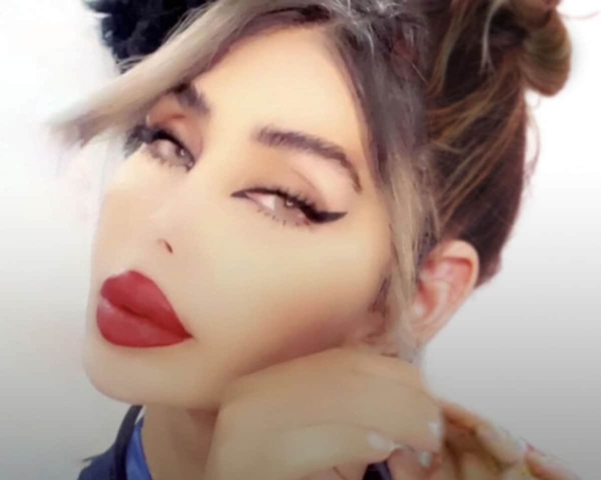 Dan dos años de cárcel a mujer trans por 'imitar el género opuesto'