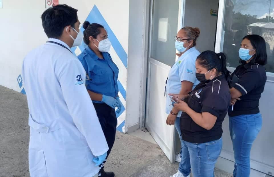 Confirma director de hospital de Playa del Carmen que carecían de especialista para recibir a menor baleada
