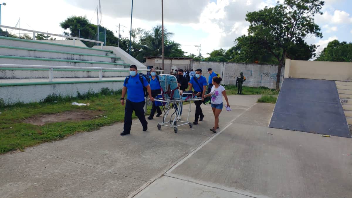 Ejecutan a dos y hieren a uno durante ataque armado en Cancún