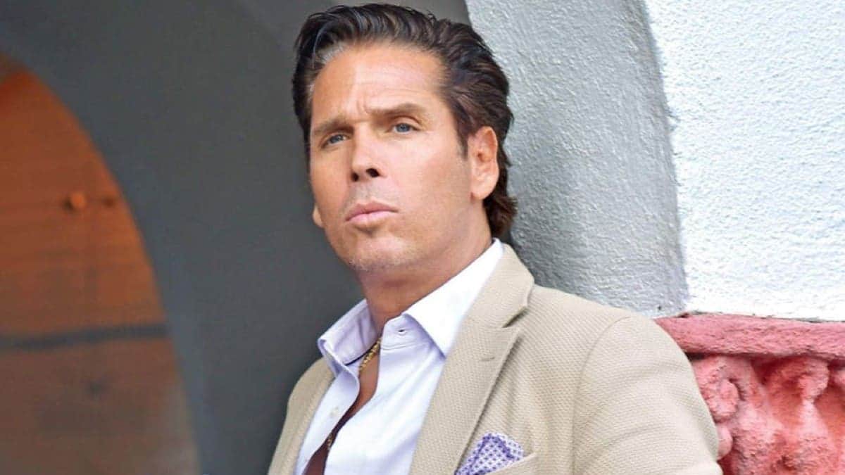 Roberto Palazuelos será gobernador de Quintana Roo, asegura Mhoni Vidente