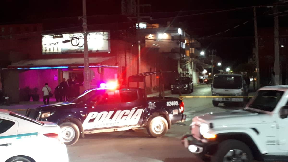 Disparan contra bar en Playa del Carmen