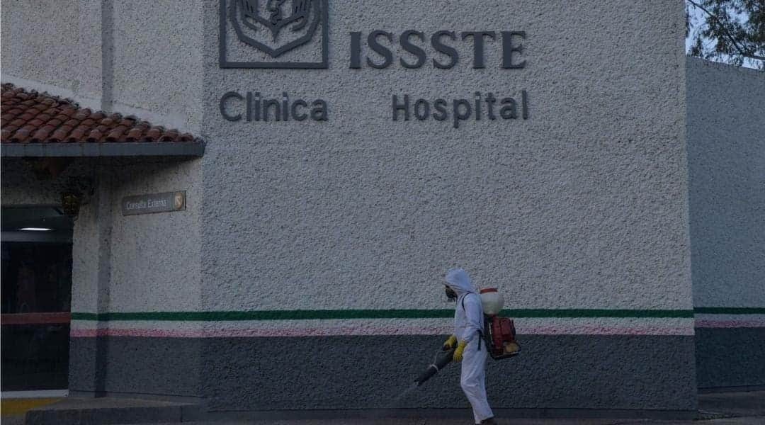 Fiscalía acusa a abogado y empleados del ISSSTE de regalar contrato millonario