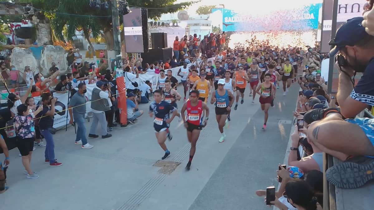 Gana Fernando Lupercio el Maratón de Tulum
