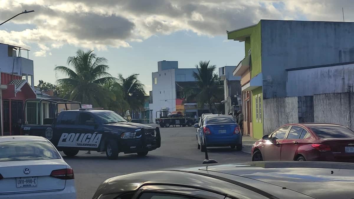 Disparan contra un auto en Playa del Carmen