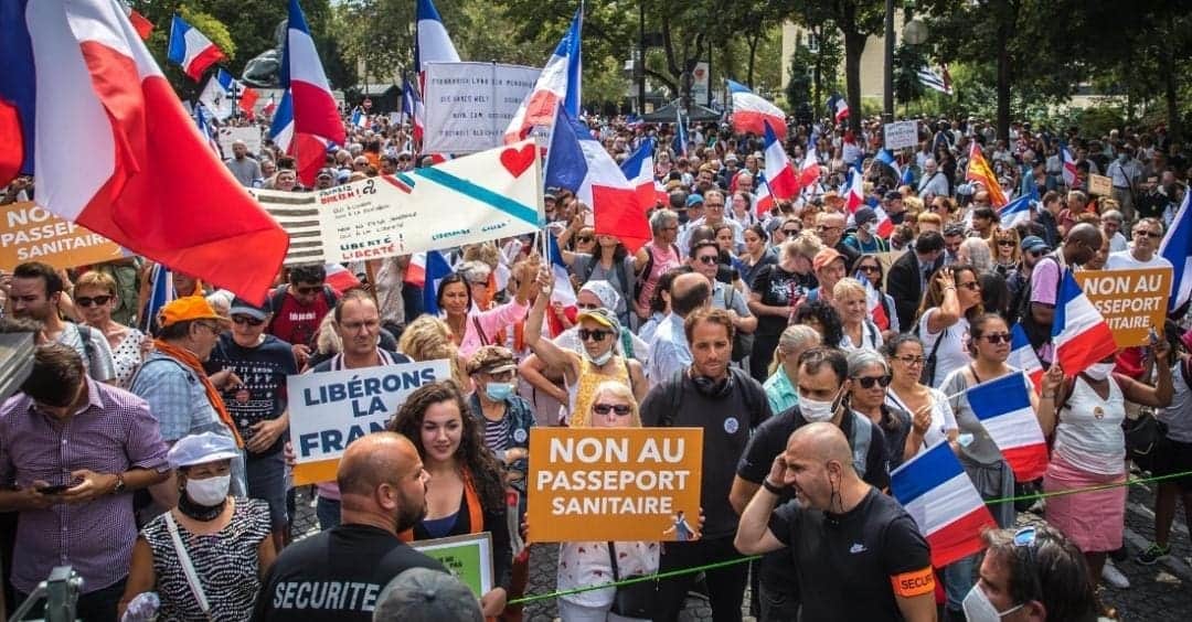 Macron a antivacunas: Tengo ganas de fastidiarlos