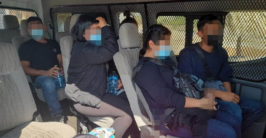 Supuesto funcionario de Cámara de Diputados fue detenido transportando migrantes