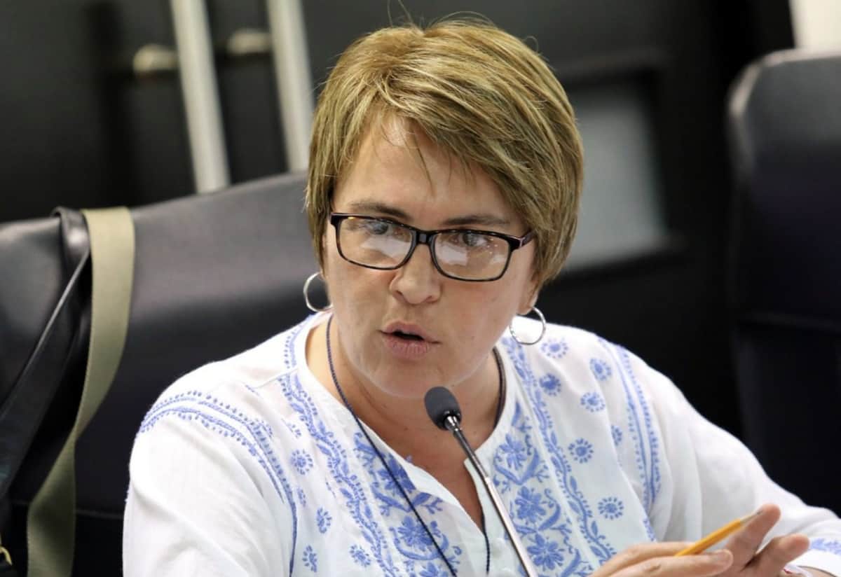 Vinculan a proceso a Laura Beristain por abuso de autoridad