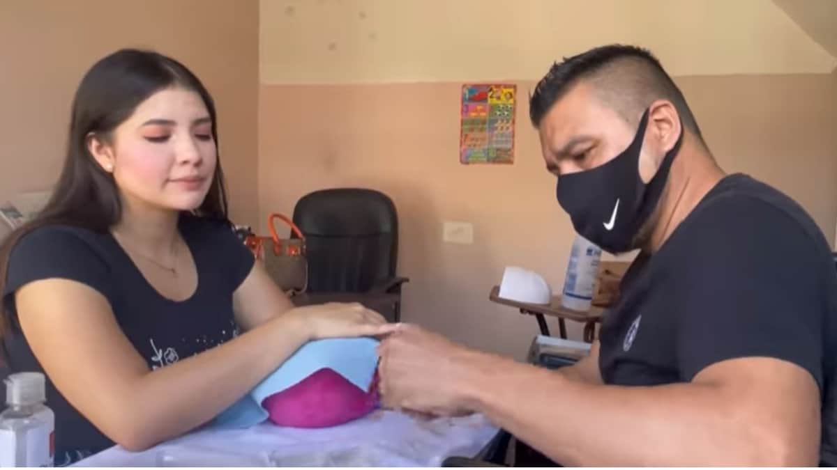 Admirable: Padre pierde movilidad en sus piernas y ahora se dedica a poner uñas