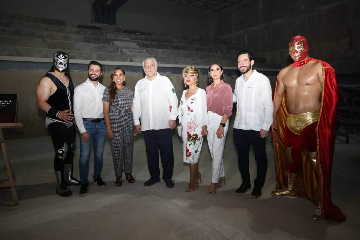 Presentan ‘Luchatitlán’, una arena turística para la lucha libre en Cancún 