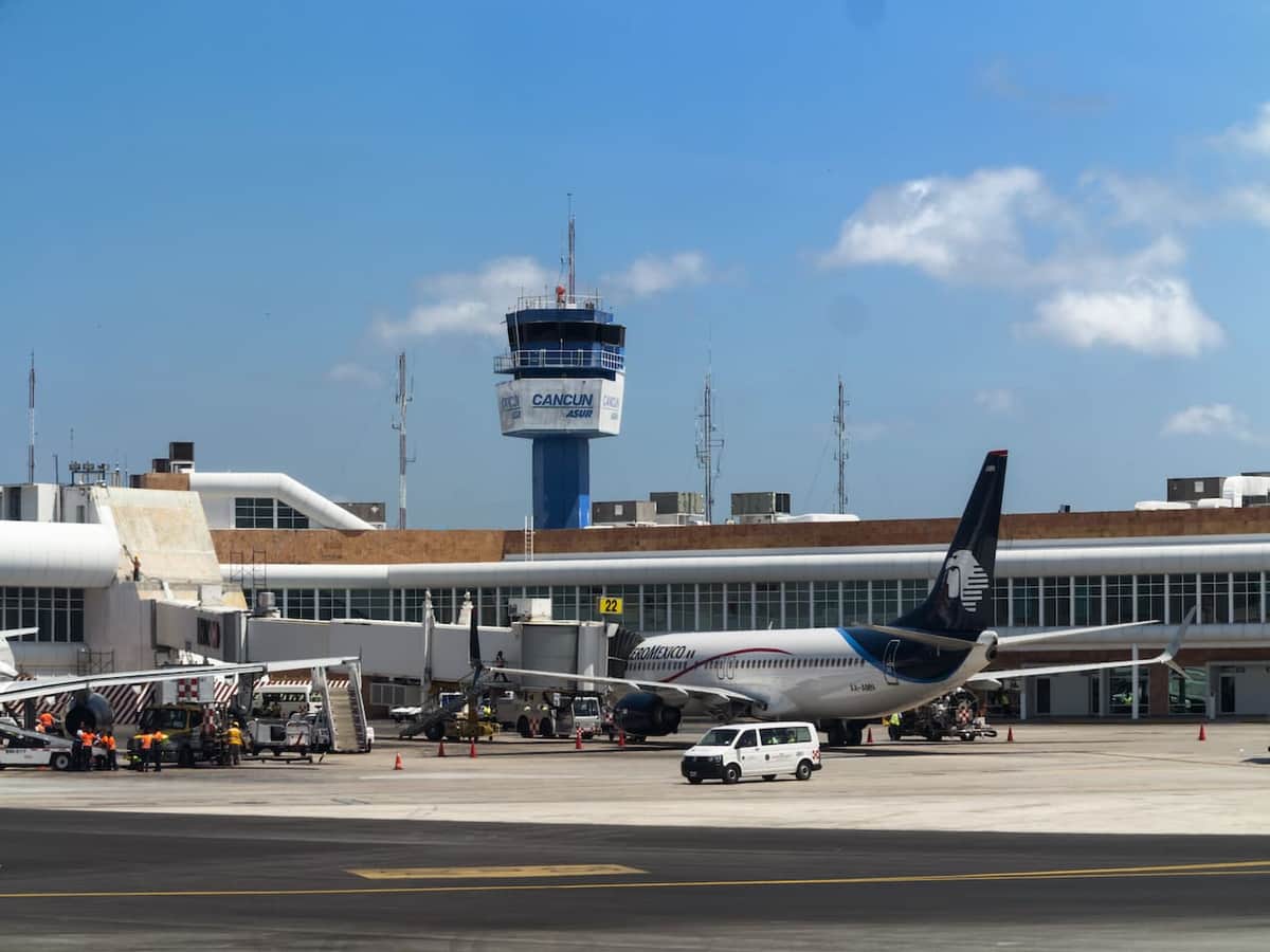 Aeropuerto Internacional de Cancún lográ récord: Entre 500 y 600 vuelos diarios