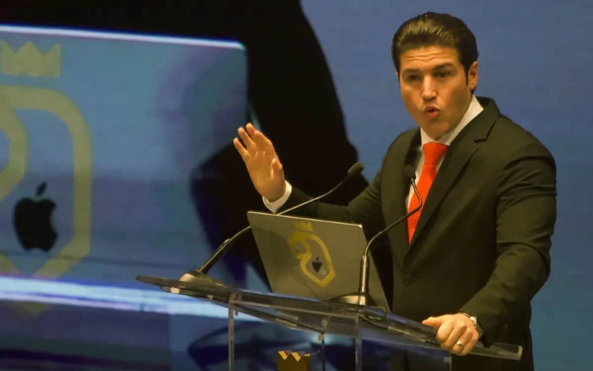 Legisladores del PAN y PRI denuncian ante la FGR a Samuel García