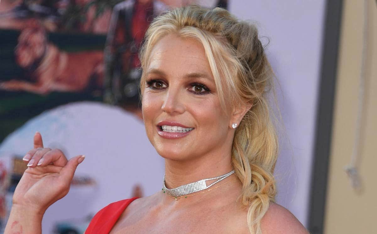 VIDEO: Captan a Britney Spears gritando en restaurante