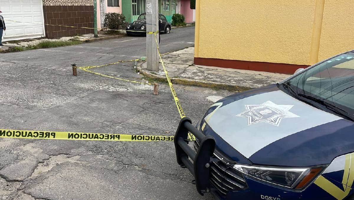 Hombre intenta robar y se dispara con su propia arma en Toluca