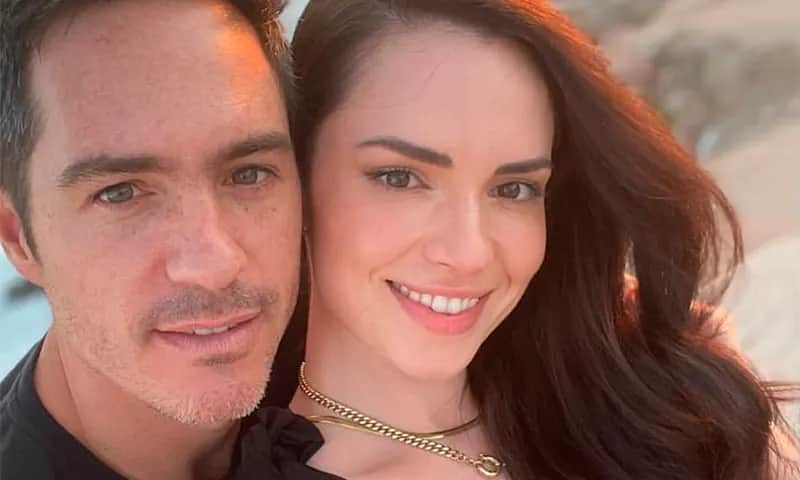 Mauricio Ochmann vuelve a la soltería; ya se dejó de Paulina Burrola