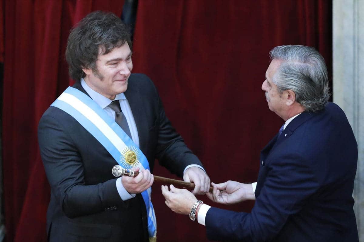 Javier Milei toma posesión como nuevo presidente de Argentina