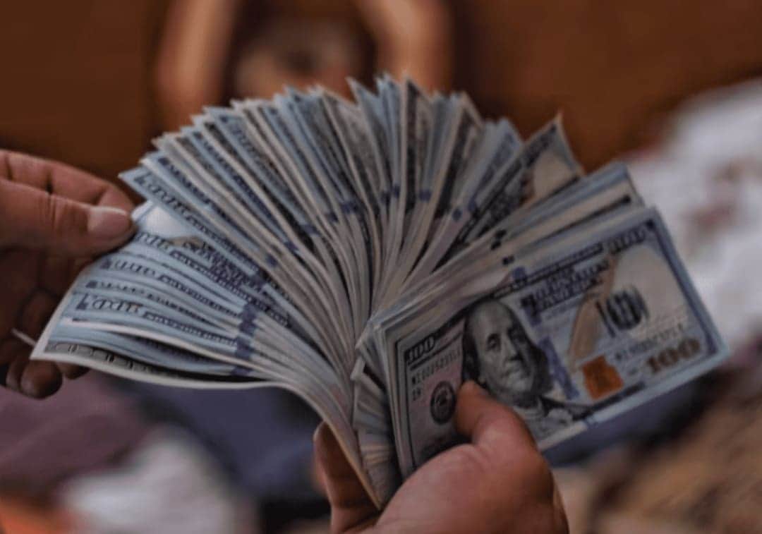 Mujer se hizo pasar por su tía fallecida por 25 años para cobrar su pensión