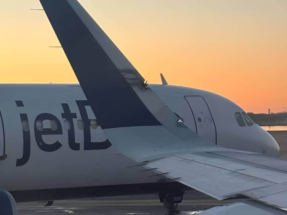 Dos aviones chocan en tierra en el aeropuerto de Boston; no hay heridos