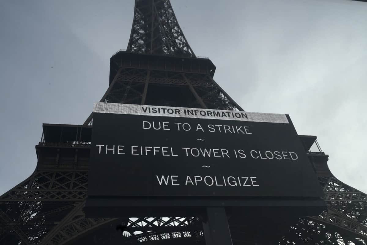 Cierran la Torre Eiffel de París debido a huelga de trabajadores