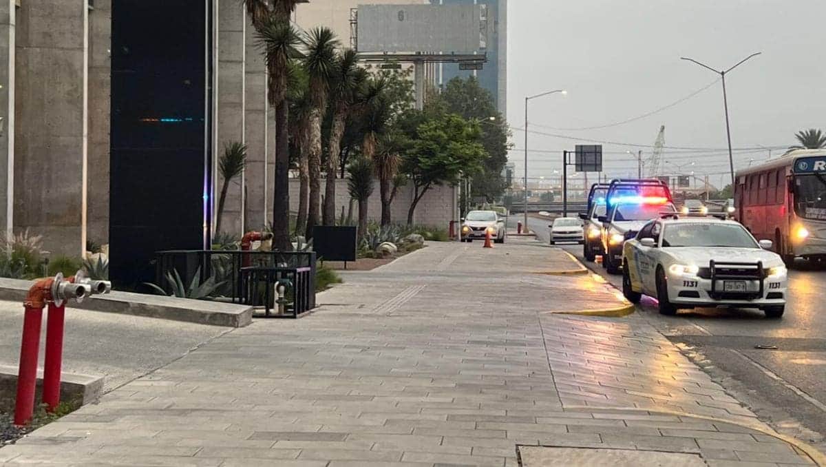 Muere mujer tras caer del piso 14 en hotel del Centro de Monterrey