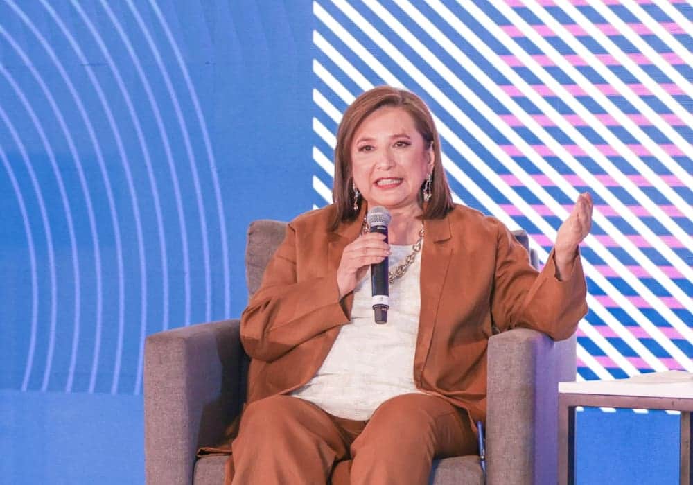 Xóchitl Gálvez propone salarios de 20 mil pesos para los docentes