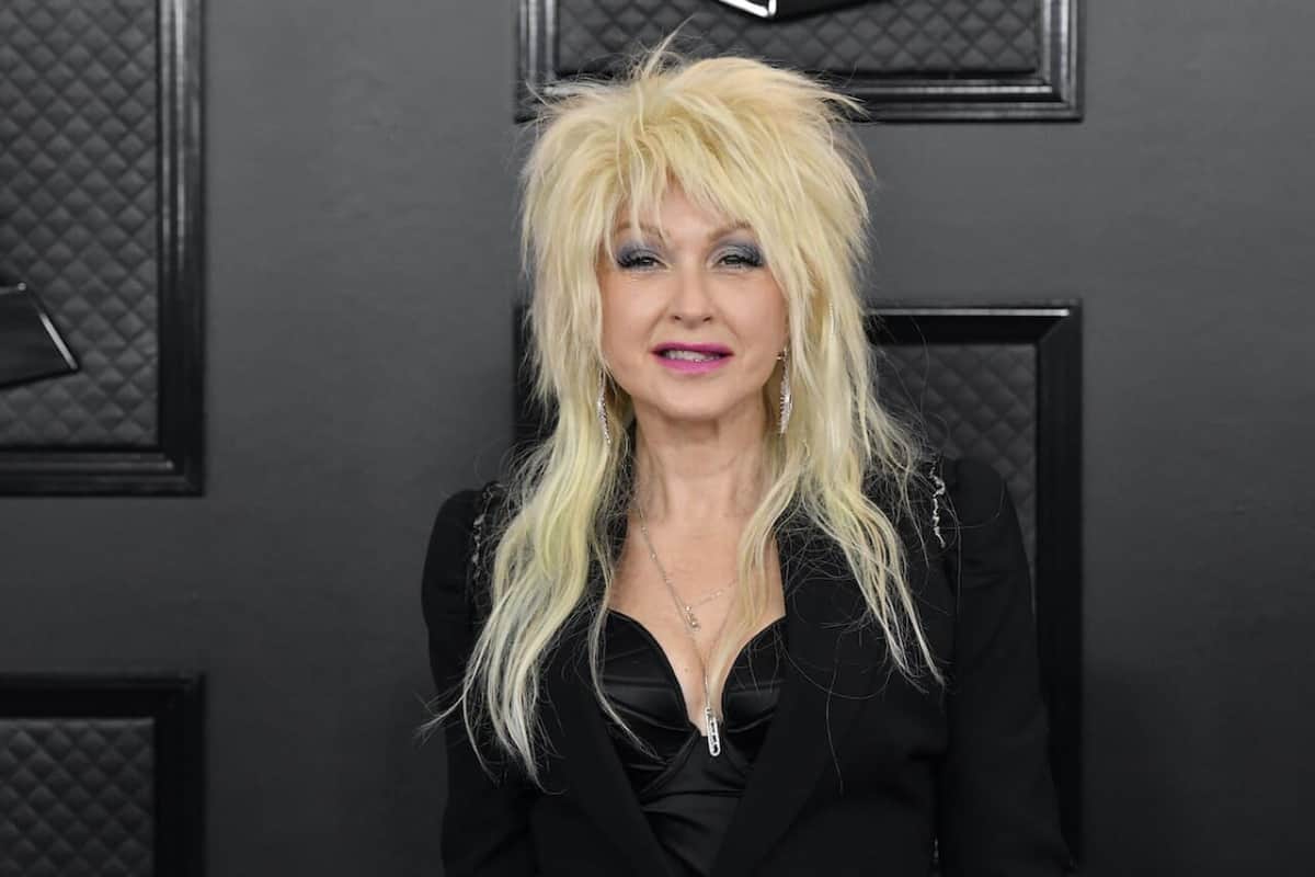 Cyndi Lauper anuncia su retiro de los escenarios; realizará una última gira de despedida